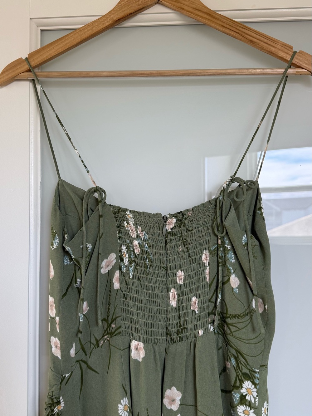 Reformation Kourtney Dress Green - Size 6 - Picture 12 of 12